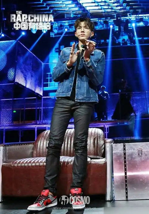 吴亦凡|衣品|紧身裤_新浪时尚_新浪网