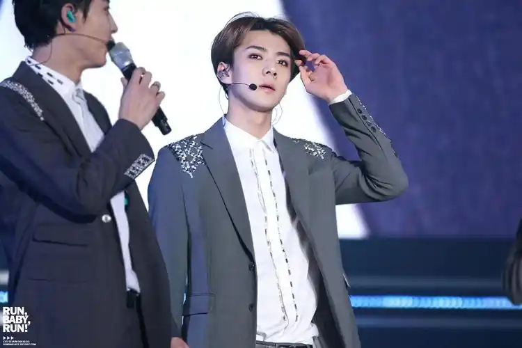 exo,吴世勋,世勋exo壁纸图片