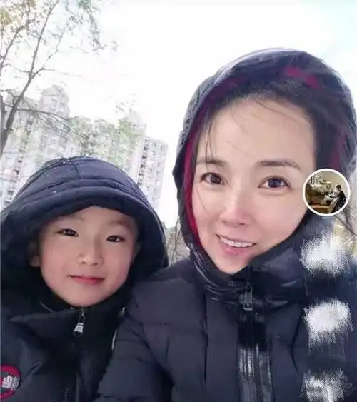 管彤:与韩红传绯闻,41岁结婚,42岁高龄生子,现在过得怎样了?