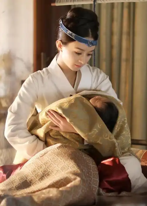 重看知否才发现赵丽颖抱着团哥这组照片根本不像演的好真实