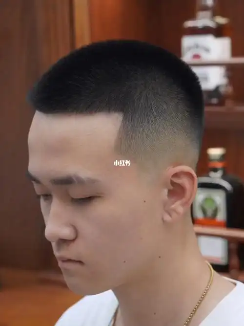 美式圆寸清爽男孩来袭#西安男士理发馆  #美式渐变  #美式理发  #男生