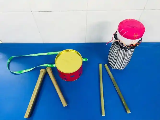 宝轮幼儿园苗苗一班"竹子"创意乐器展示会