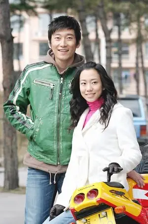 《妈妈的酱汤馆》开演 满江拧着"麻花"煮酱汤