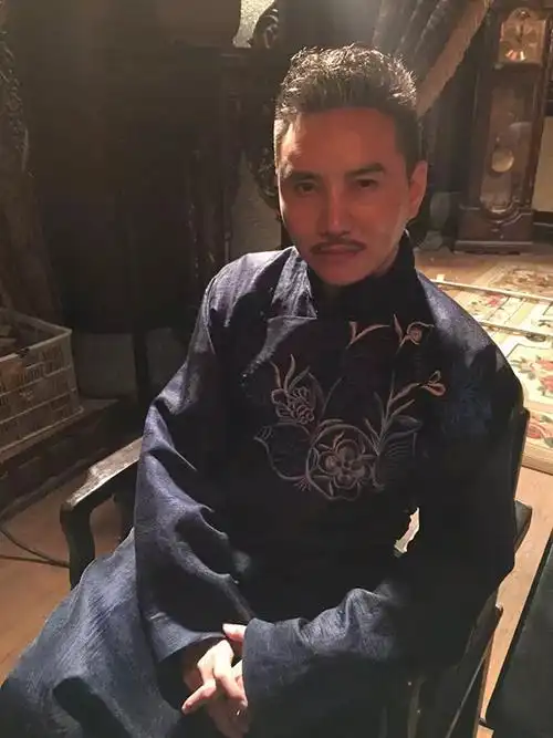 演员章小军《暖男之神游上海滩》开机