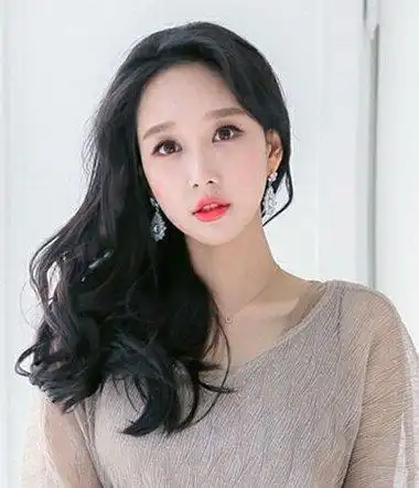 黑色头发烫什么卷好看 黑头发适合烫卷发吗(3)