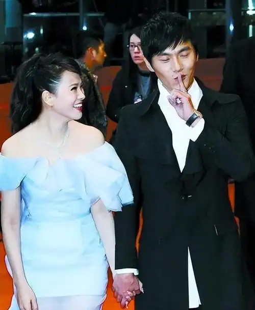 事实证明娶了大自己十岁伊能静的秦昊结局其实早已注定