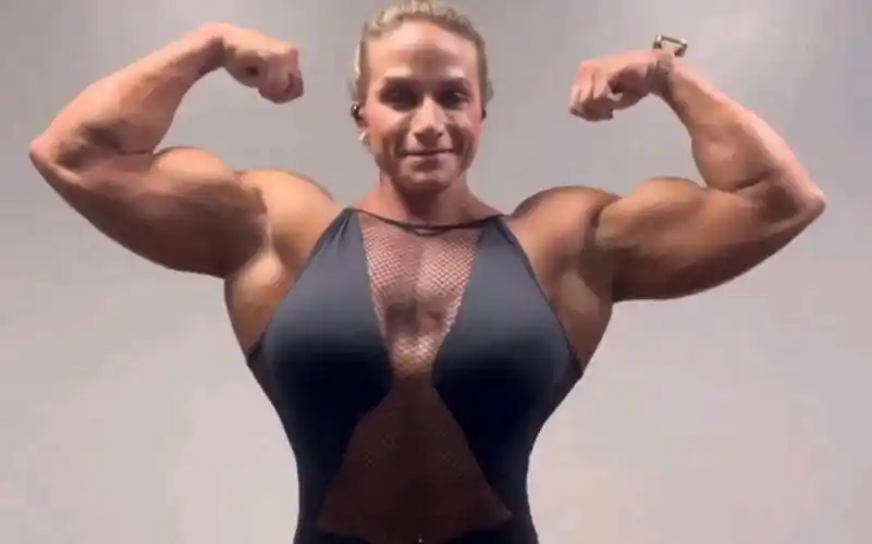 肌肉女大姐姐,金刚芭比女子健美