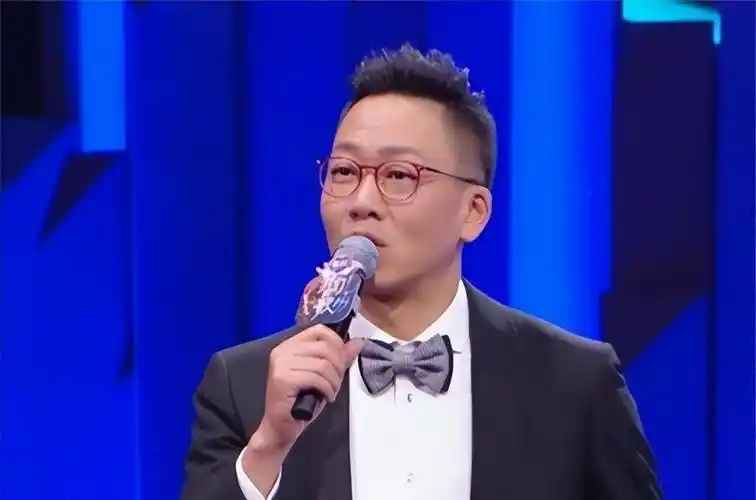 原创主持人林海两任妻子都是同行如今51岁生活十分幸福