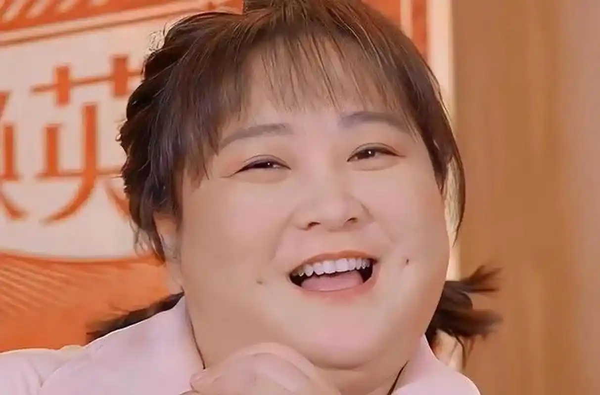 贾玲为了新角色要减重100斤,还是换个人演吧,100斤什么概念,至少得50