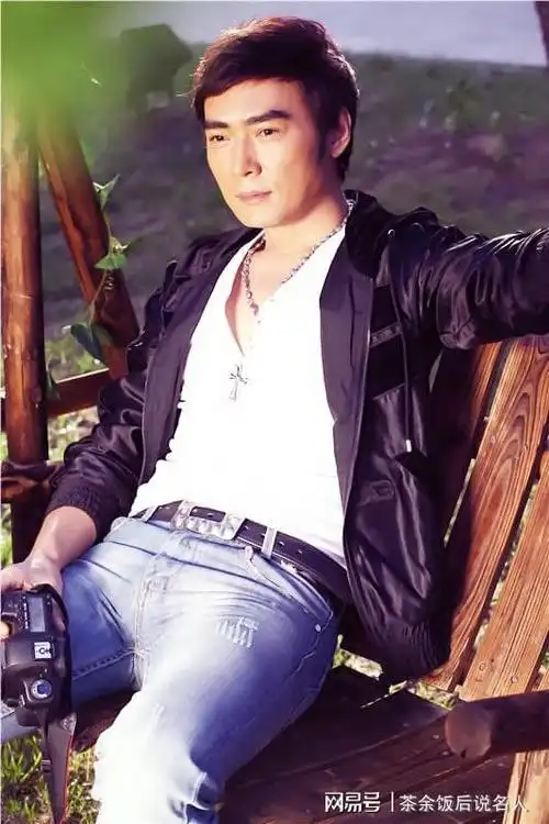 古装第一美男焦恩俊爱家顾家重情重义两次离婚太无辜