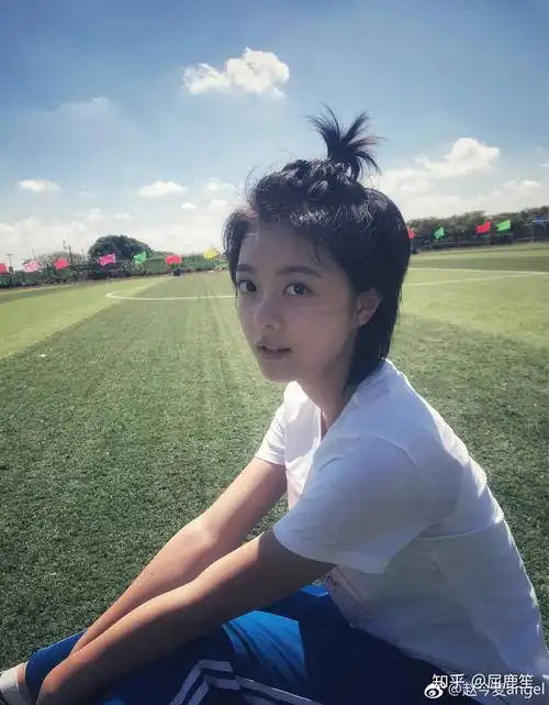 女生能剪哪些很有少年感的酷酷的短发