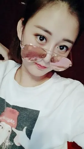 万珂珂珂珂珂00的主页-快手直播