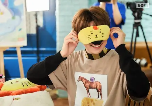 linefriends携手王源正式公开新角色roy6