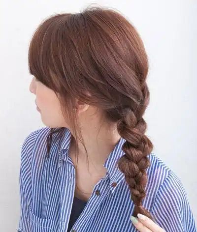 中长发编发简单易学散发出甜美气质