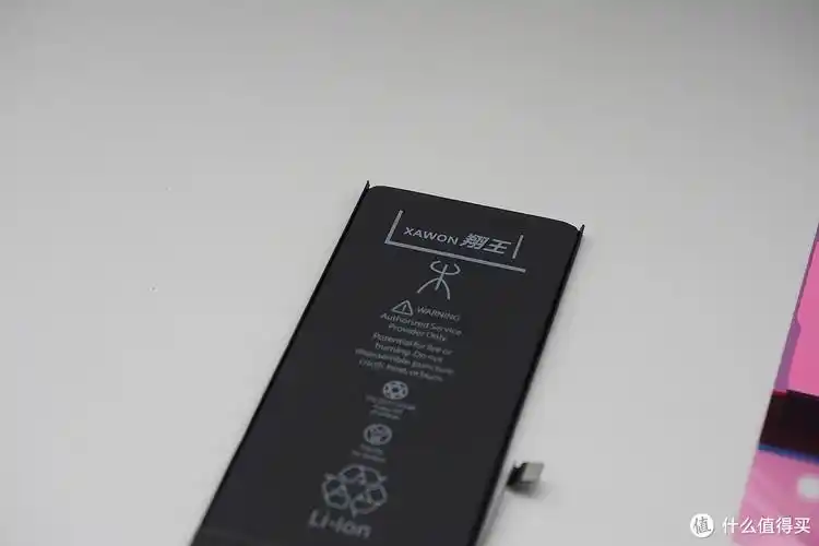 被某术刷屏了我也是但我却换了不知名品牌电池iphone8plus换电池小记