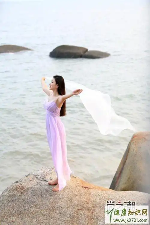 尹相杰的老婆是谁正派女友肖洋出新歌不理吸毒男友