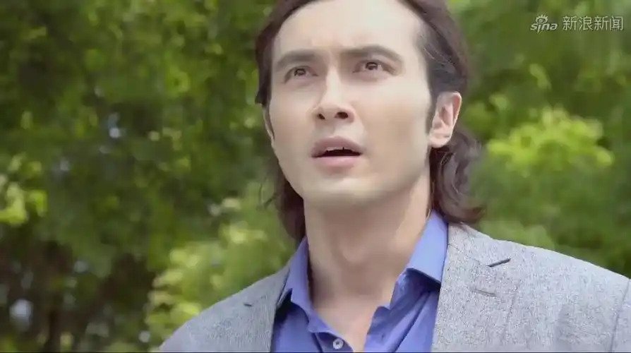 爱的阶梯:乐美劝路风自首