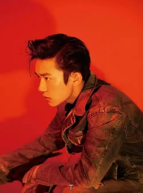 易烊千玺超话  2017 / 0503 / 170503 tmagazine 易烊千玺 5月刊典藏