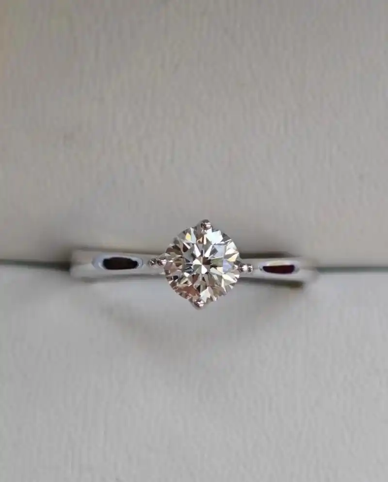 周大福绝版天鹅71分钻石戒指钻戒67圈口15号 周大福绝版天鹅71分