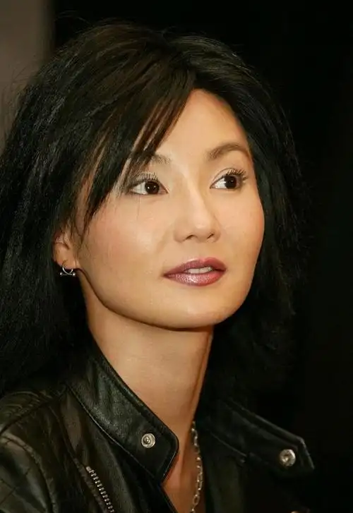 张曼玉,中国香港著名女演员,歌手,国家一级演员