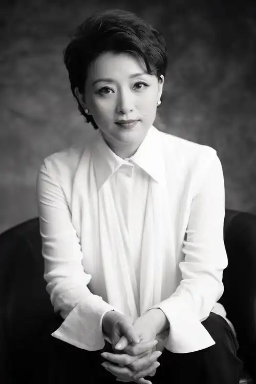 专访|杨澜:"新生万物",把当代中国风带到巴黎