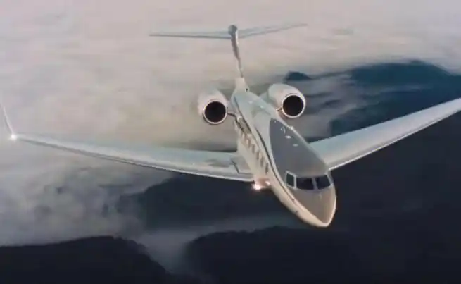 高达7000万美元的私人飞机76