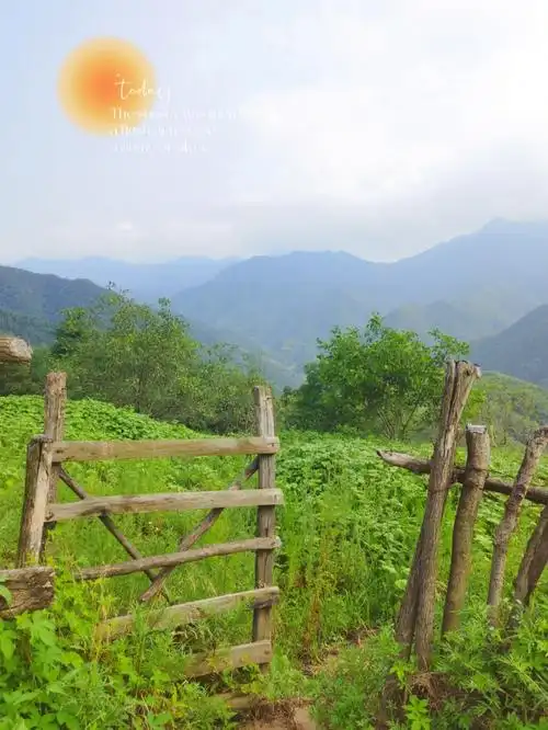 打卡网红地蓝田流峪寺村高山草甸