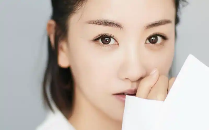 杨蓉性感图片桌面壁纸,大陆明星,性感,杨蓉,美女明星,演员,大陆女明星