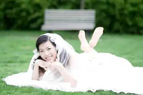 光脚丫的新娘