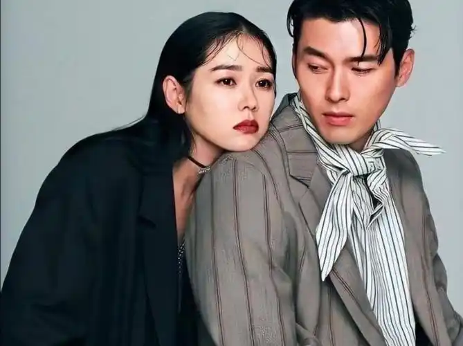 孙艺珍玄彬最新合照曝光两人紧贴氛围感足被赞是国民cp