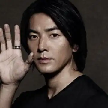 影帝郑伊健来袭,男生头像图片-回车桌面