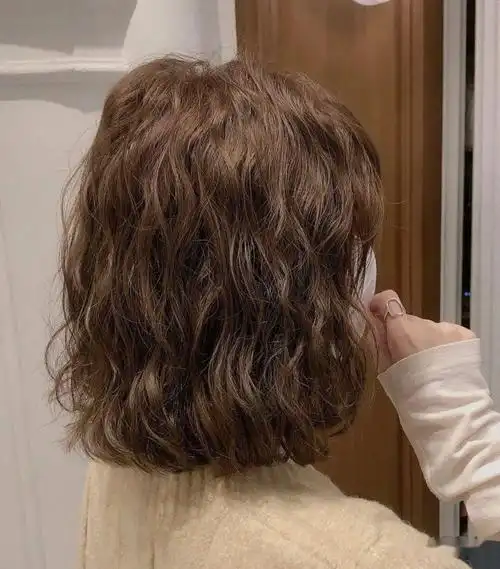 2021年"高级质感纹理烫"火了_发型