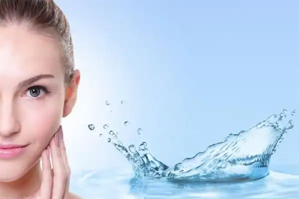 女人面部补水的重要性是什么