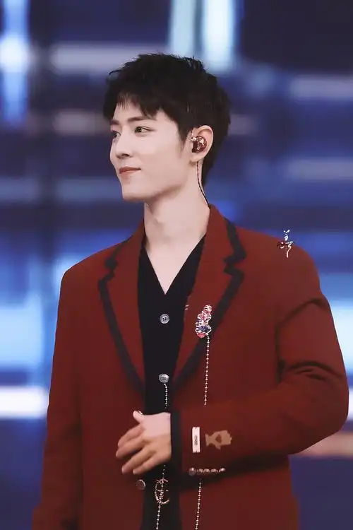 肖战,2021跨年,合唱合影