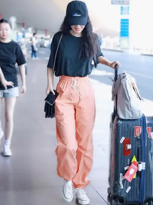 李菲儿显瘦长裤运动休闲束脚时尚裤女工装高腰抽绳休闲裤