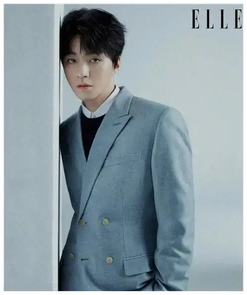 王俊凯分享心声微博如朋友圈粉丝如知己