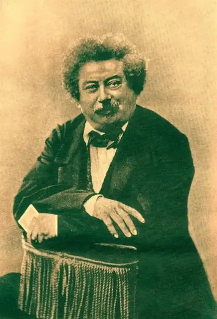 大仲马:历史是钉子,用来挂他的小说