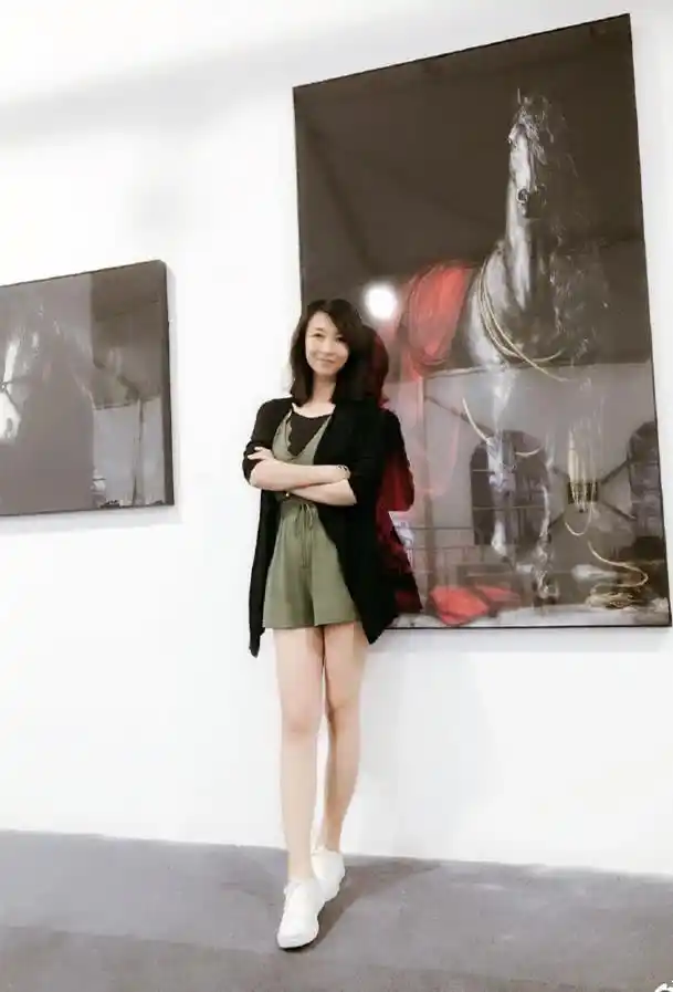 王骏迪个人资料简介 《新世界》孙红雷娇妻王骏迪穿旗袍简直美炸了