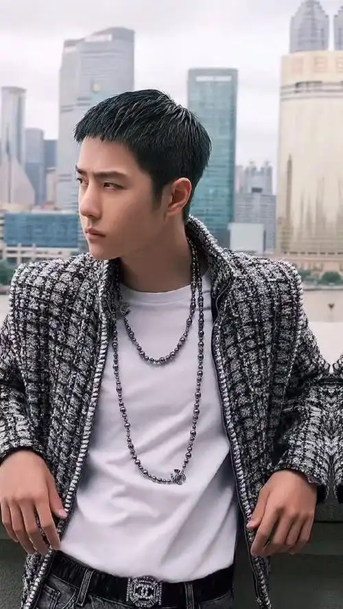 被 王一博 寸头造型狠狠帅到了!