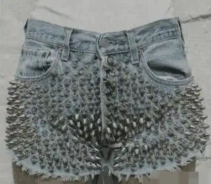 9张"让人无语"的图片, 流行防狼"短裤"?让人忍不住笑出声!