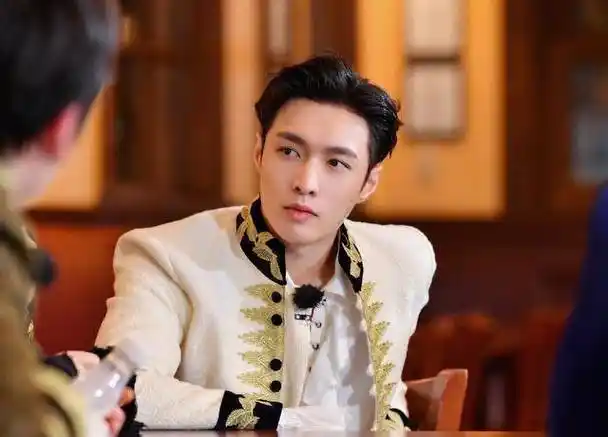 张艺兴为何突然退出《极限挑战6》?