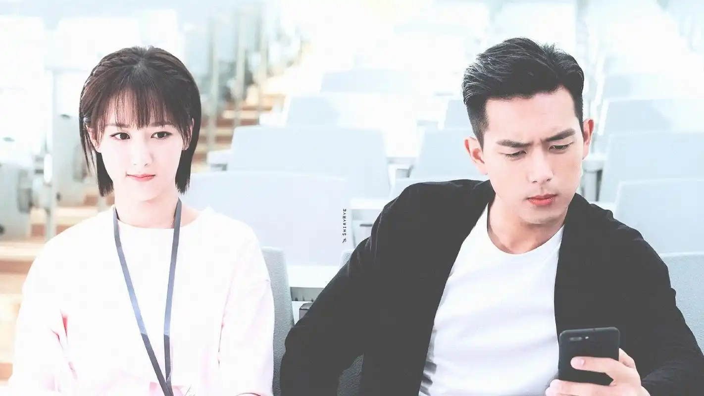 蜜汁爱情剧即刻拥有现男友李现现女友杨紫