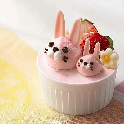 可爱造型的甜点(资料图)