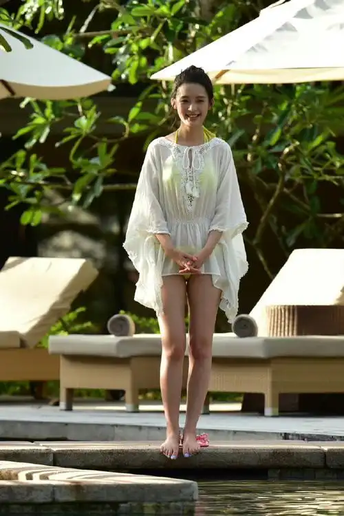 李沁恋情传闻#网友投稿,李沁《我们相爱吧》综艺剧照