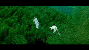 在《十面埋伏》中,竹林成了刑场,竹子成了杀人利器,而根据老谋子的