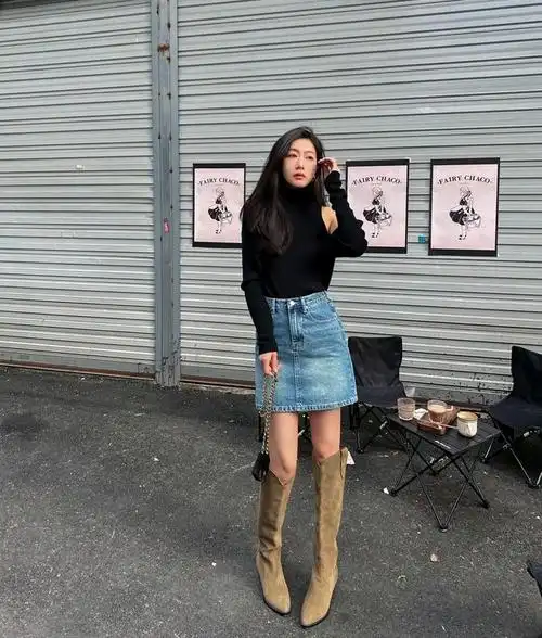 那么,如何将长筒靴与牛仔短裙搭配得恰到