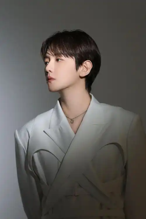 边伯贤澳门#第一个在银河开solo演唱会的9693艺人  期待演唱会