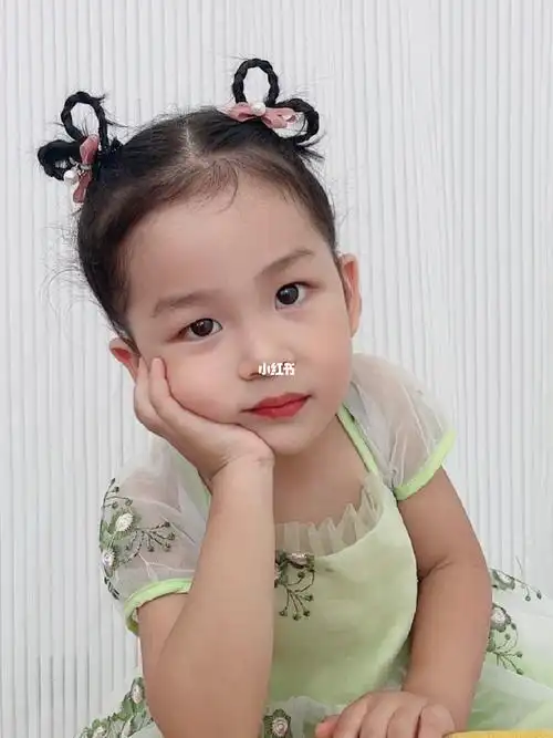 三岁短发儿童可爱发型