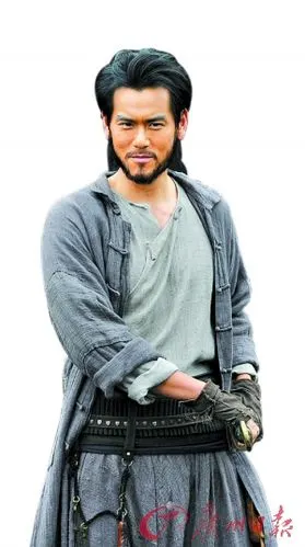 彭于晏在《危城》中有大段的络腮胡子戏.