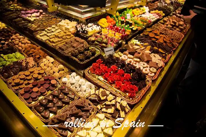 食品摆放的十分整齐